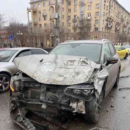 Автомобили с неисправным двигателем Volkswagen Tiguan, 2020, 2.0, полный привод выкупили за 1750000